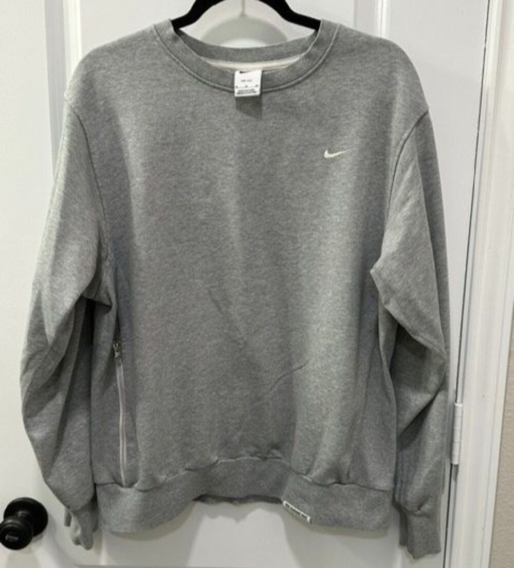 Nike Men’s Gray Dri-FIT Crew Neck Pullover Sweatshirt Logo Zip Pocket, M